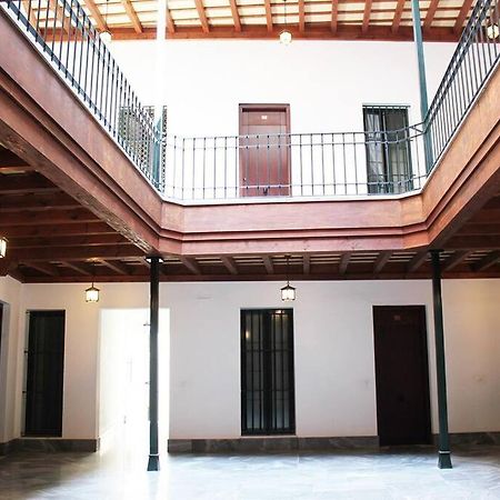 Fancy Apartment In A Historic House, Chiclana City Center By C. Dreams Чиклана-де-ла-Фронтера Экстерьер фото